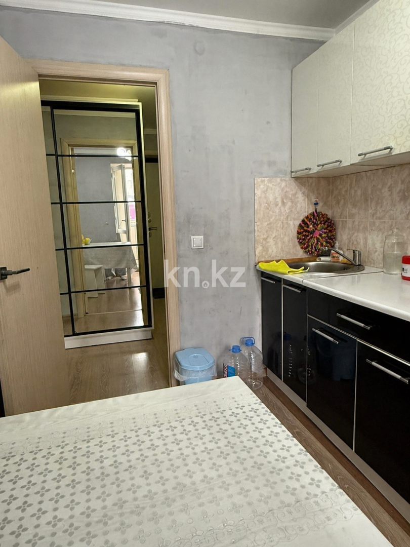 Аренда 1-комнатной квартиры, 45 м² в Астане