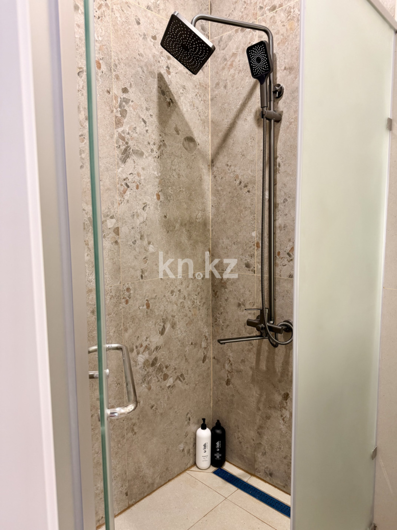 Аренда 1-комнатной квартиры посуточно, 42 м² в Астане - фото 23