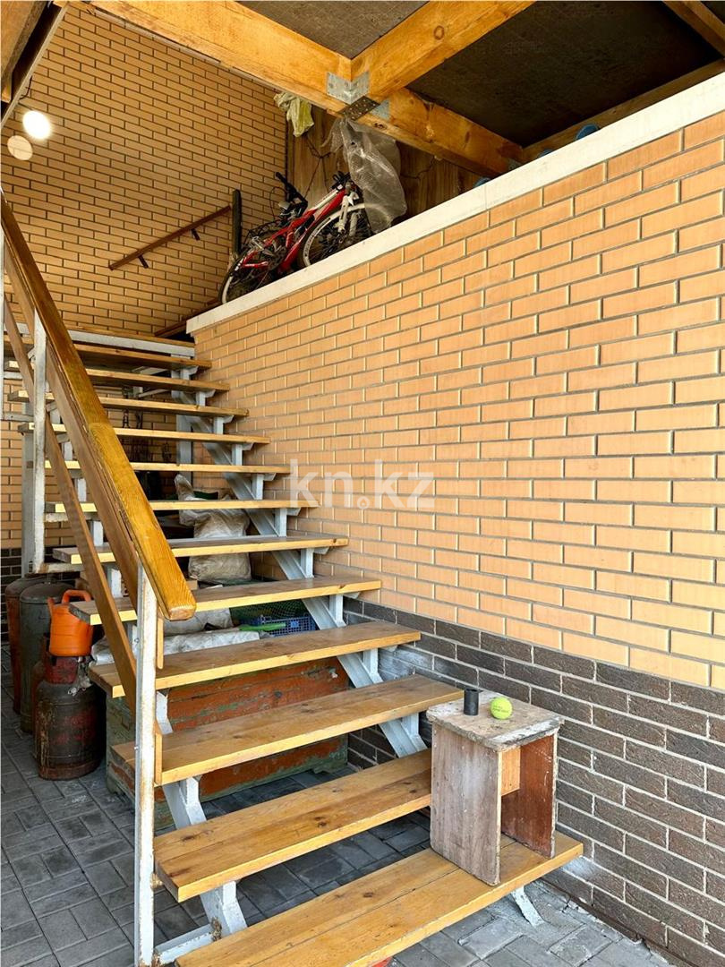 Продажа 6-комнатного дома, 230 м² в Караганде - фото 25