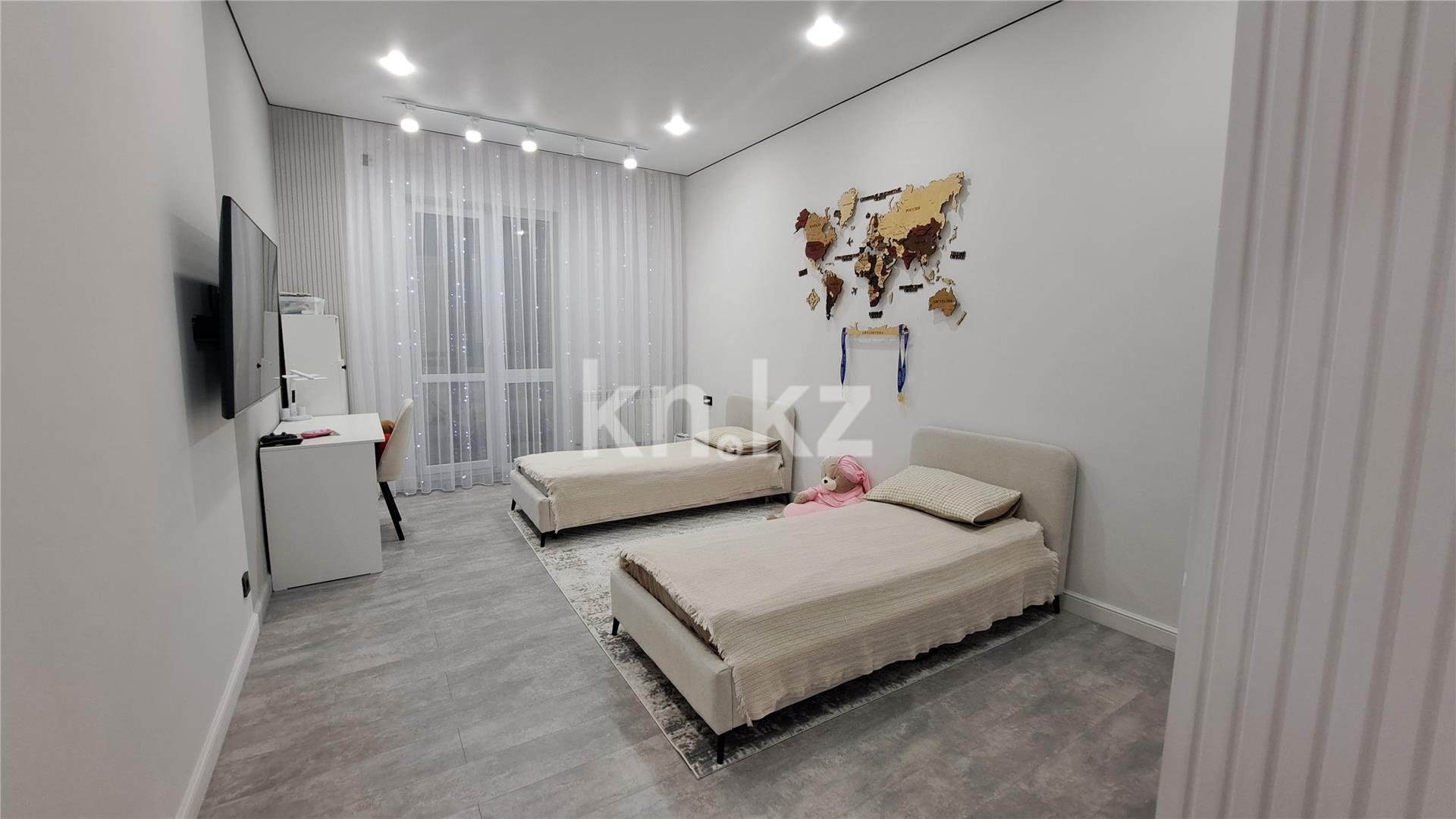 Продажа 3-комнатной квартиры, 110 м², пр. Абая, дом  10 в Астане - фото 5