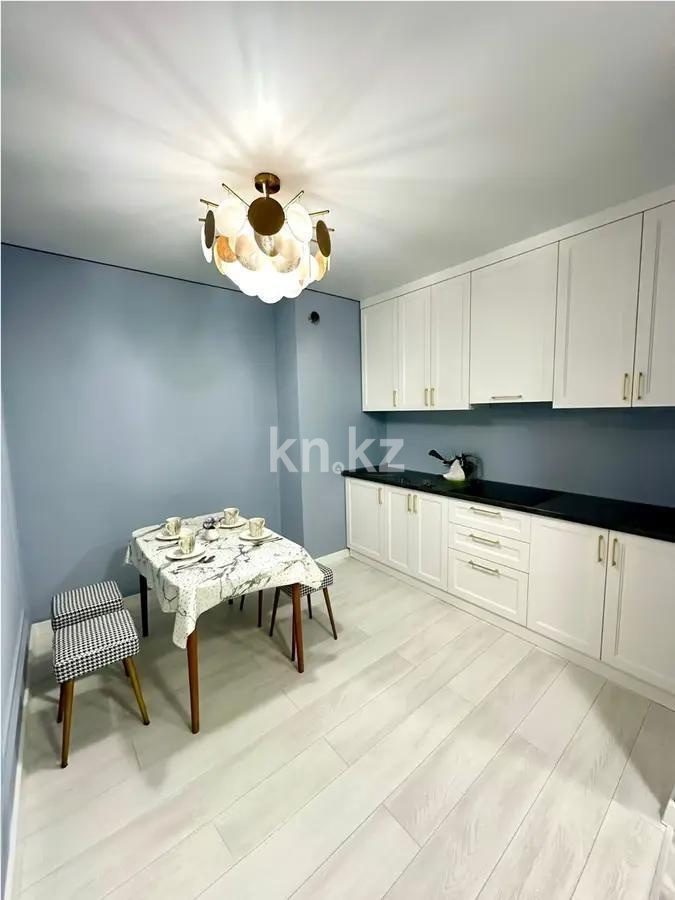 Продажа 2-комнатной квартиры, 49 м², пр. Райымбека, дом  210/12 в Алматы - фото 3
