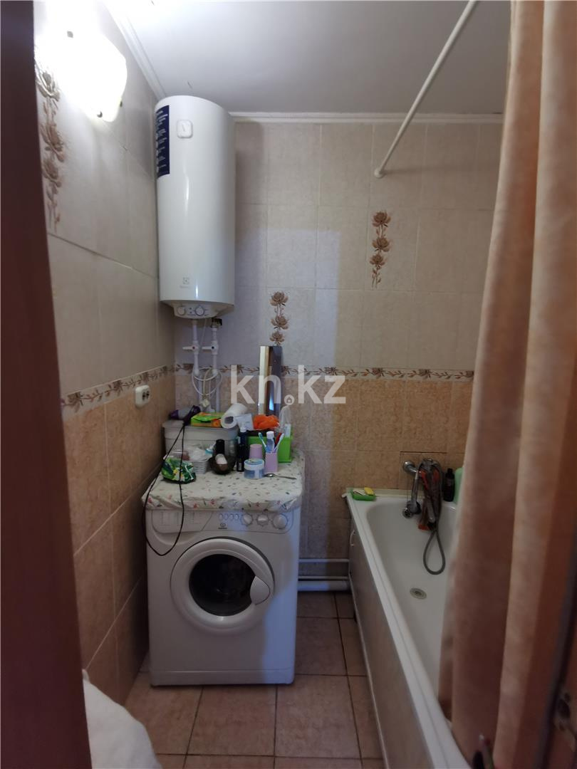 Продажа 2-комнатной квартиры, 50 м², ул. Ермекова, дом  52 в Караганде - фото 5