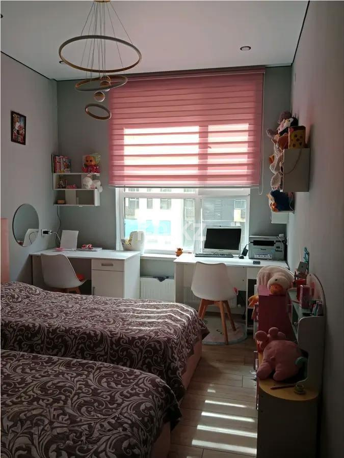 Продажа 3-комнатной квартиры, 83 м², пр. Райымбека, дом  348/1 в Алматы - фото 2