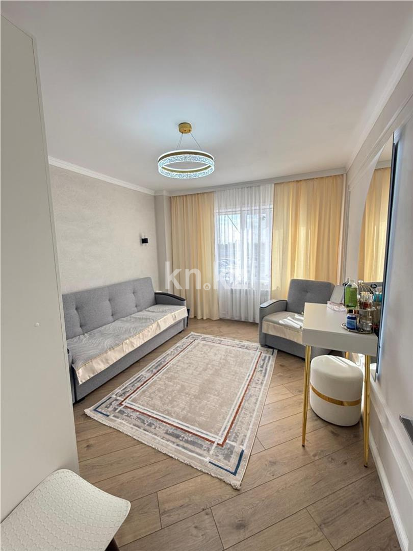 Продажа 3-комнатной квартиры, 70 м², ул. Ашимова, дом  22 в Караганде - фото 3