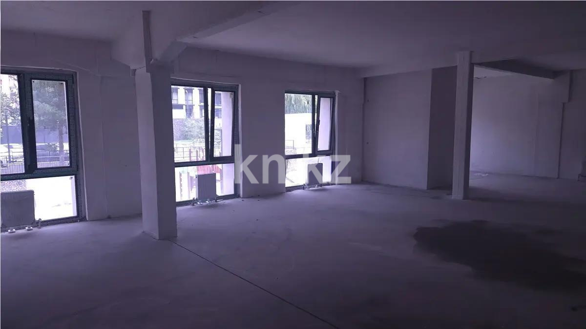 Продажа 3-комнатной квартиры, 137.5 м², ул. Ушкемпирова, дом  42 в Алматы