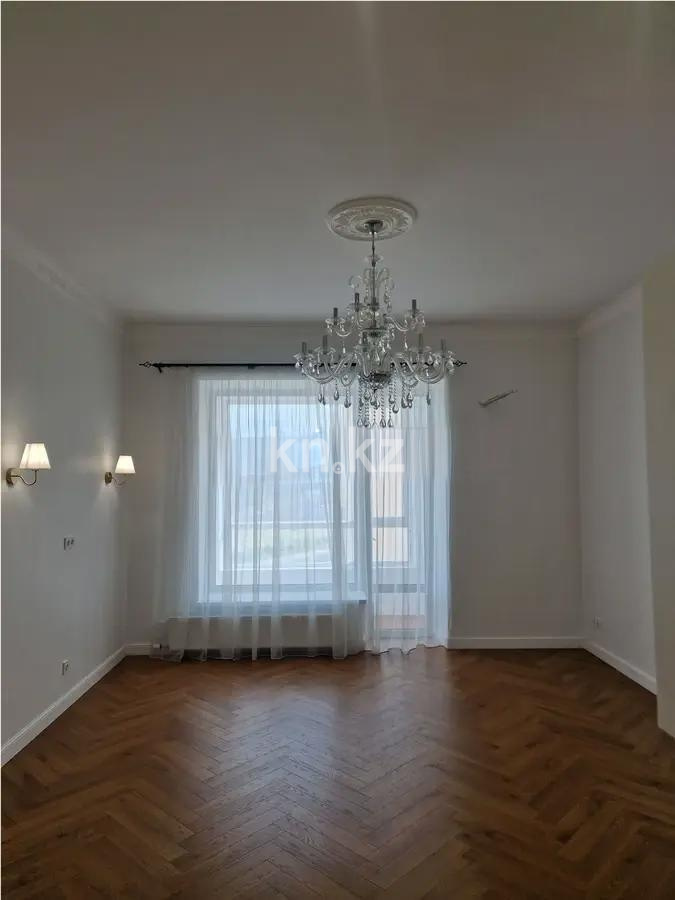 Продажа 2-комнатной квартиры, 51.8 м², пр. Аль-Фараби, дом  35 стр в Астане