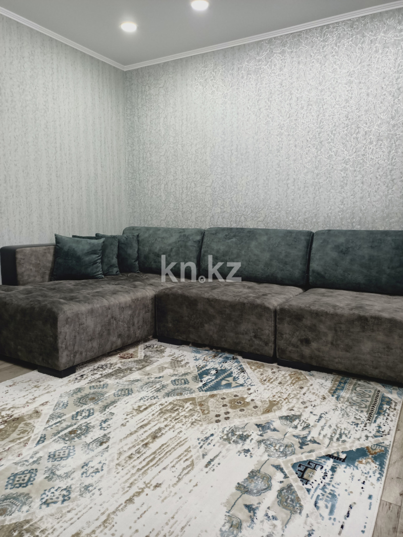 Аренда 2-комнатной квартиры посуточно, 60 м², ул. Набережная Славского, дом  14 в Усть-Каменогорске - фото 12