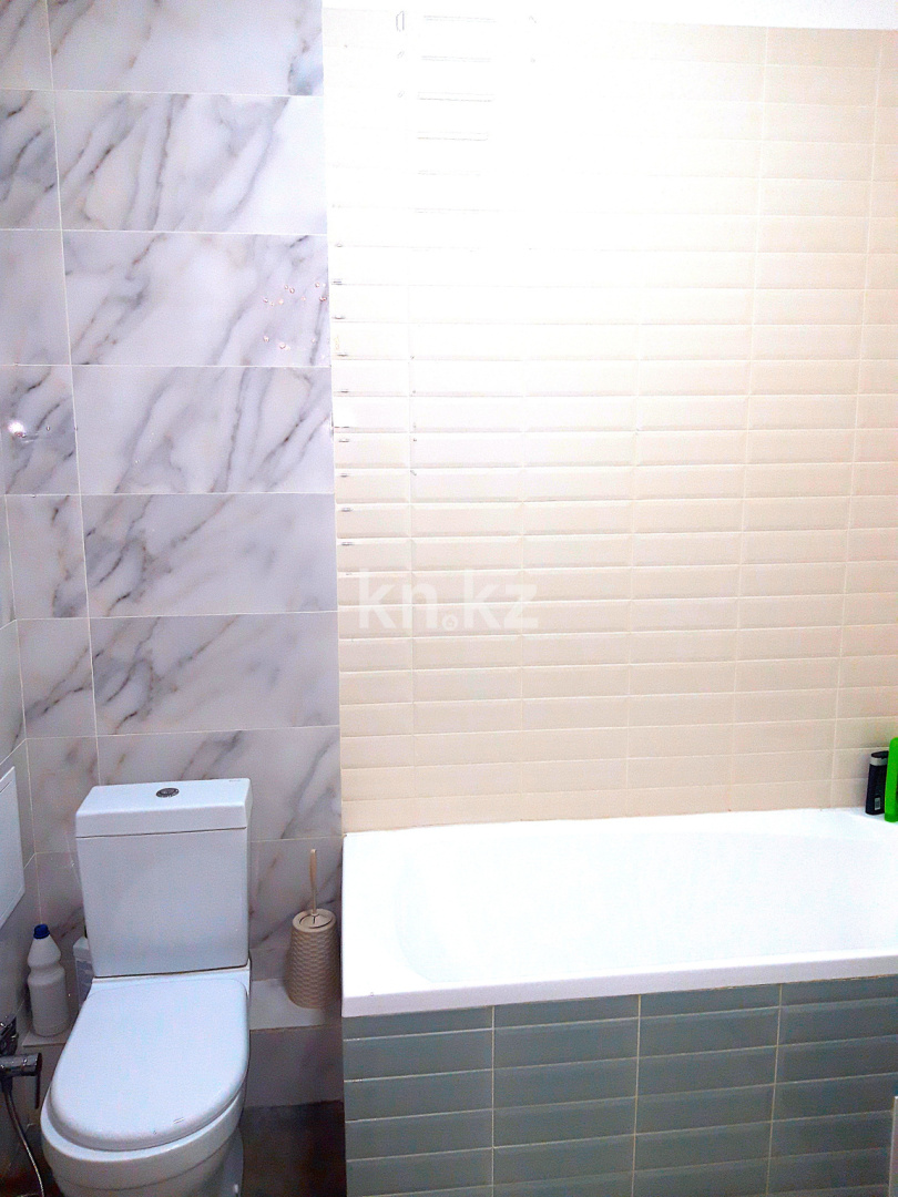 Продажа 3-комнатной квартиры, 102 м², ул. Бектурова, дом  3 - ул. Сыганак в Астане - фото 12