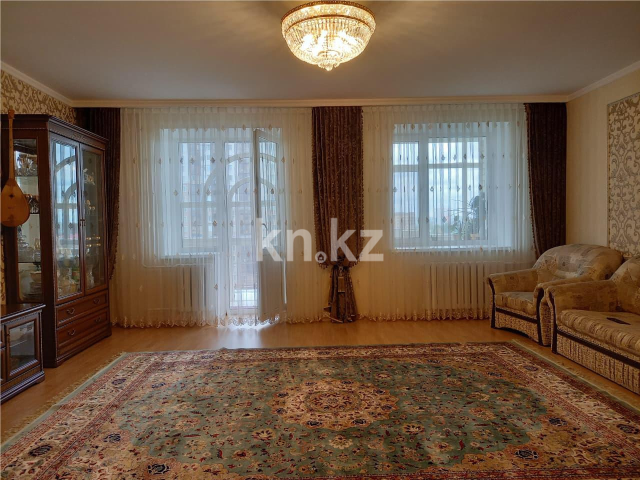 Продажа 4-комнатной квартиры, 163 м² в Астане