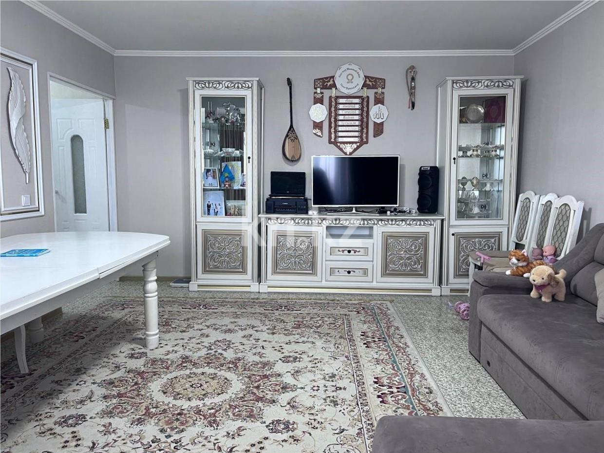 Продажа 2-комнатной квартиры, 64 м² в Караганде