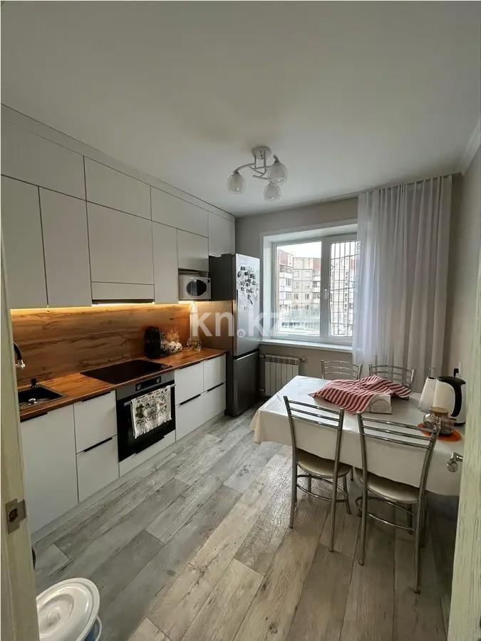 Продажа 4-комнатной квартиры, 75 м², мкр. Степной-4, дом  9 в Караганде - фото 5