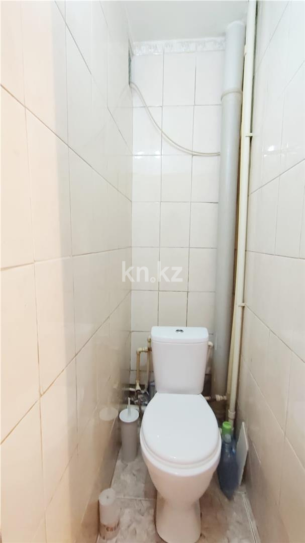 Продажа 2-комнатной квартиры, 48 м², мкр-н 19, дом  42 в Караганде - фото 8