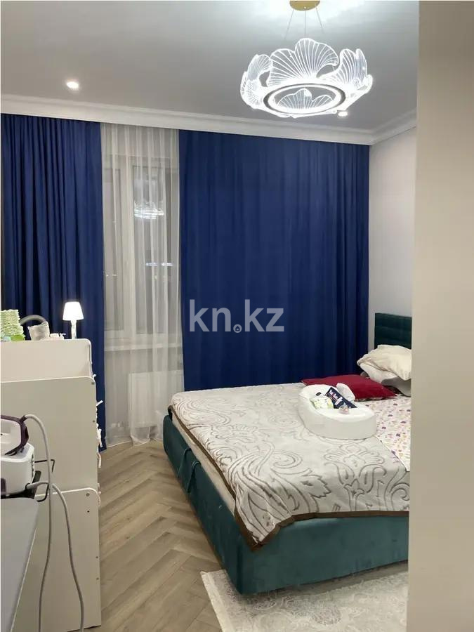 Продажа 3-комнатной квартиры, 94 м², ул. Туркестан, дом  28 в Астане