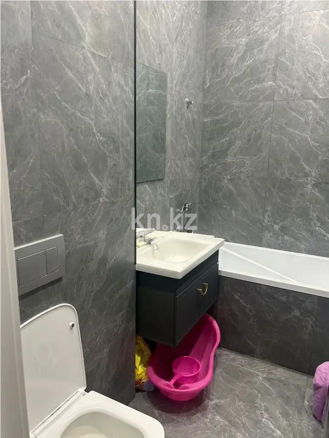 Продажа 2-комнатной квартиры, 41 м², ул. Сыганак, дом  28 в Астане - фото 3