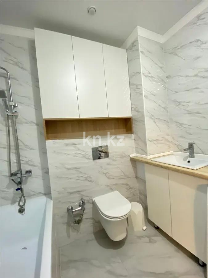 Продажа 1-комнатной квартиры, 40 м², пр. Кабанбай батыра, дом  59 в Астане - фото 3