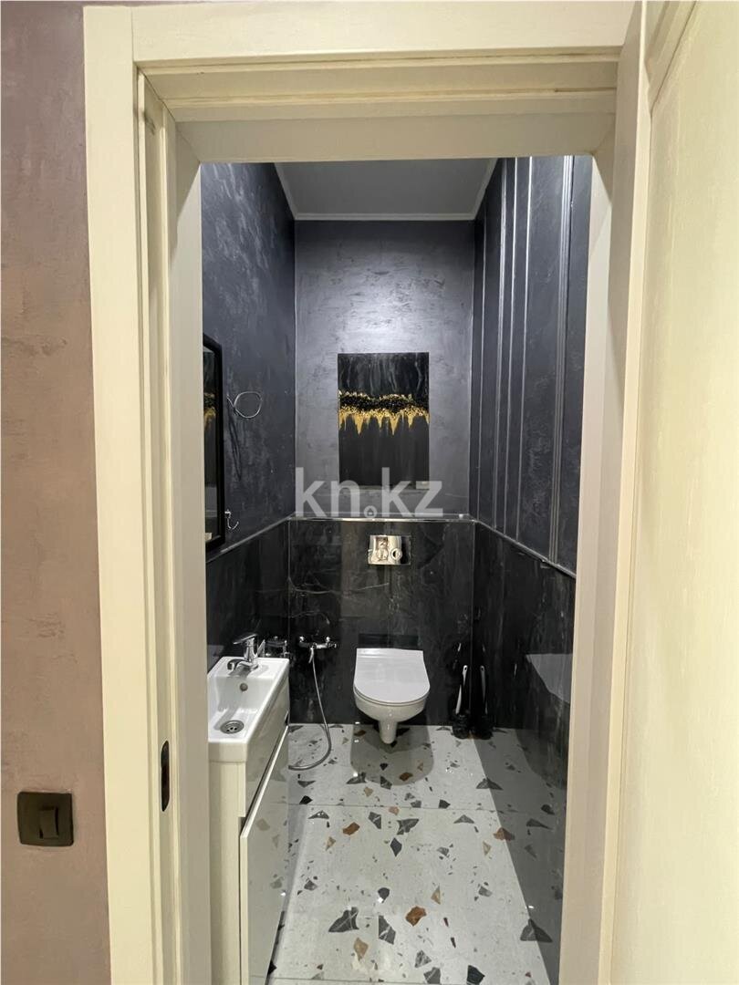 Продажа 3-комнатной квартиры, 102 м² в Астане - фото 17