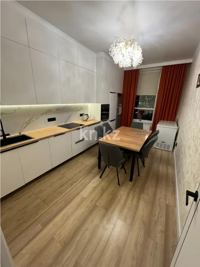 Продажа 4-комнатной квартиры, 105 м², ул. Асфендиярова, дом  12 в Астане - фото 4