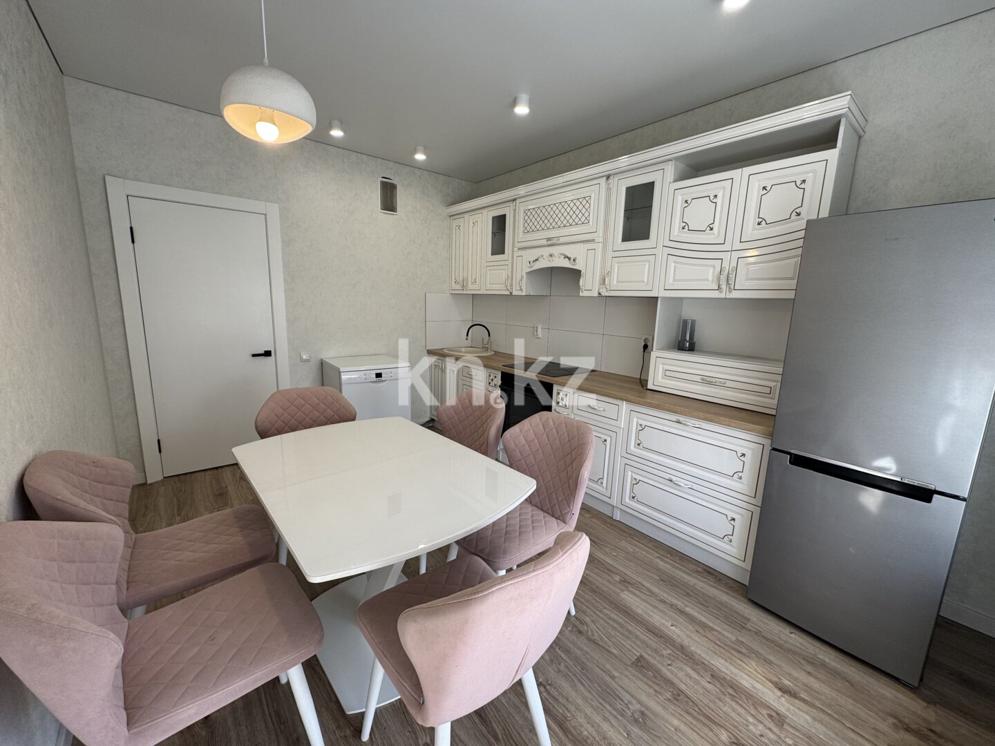 Продажа 2-комнатной квартиры, 71.5 м² в Астане - фото 34