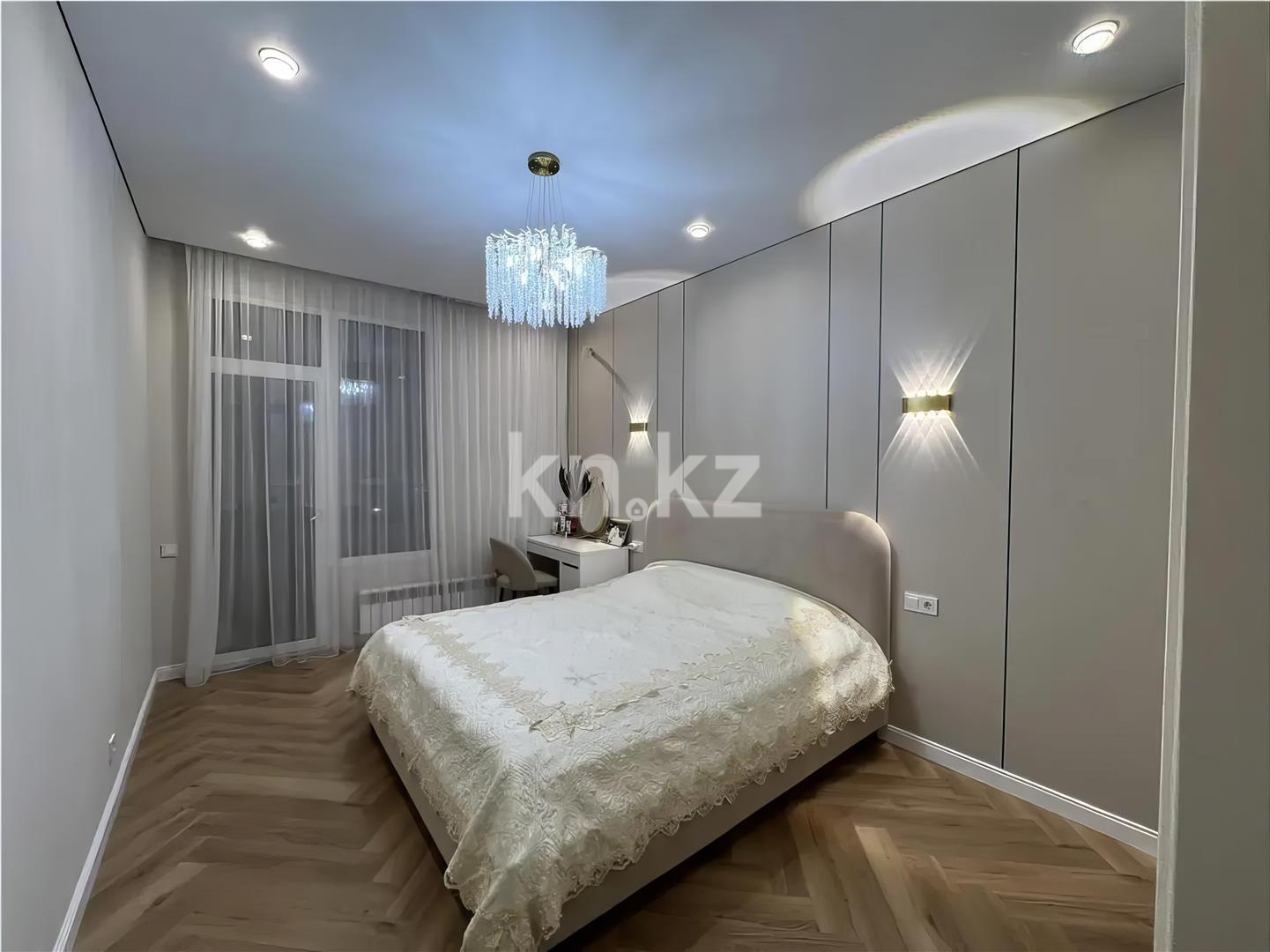 Продажа 4-комнатной квартиры, 114.63 м² в Алматы - фото 2