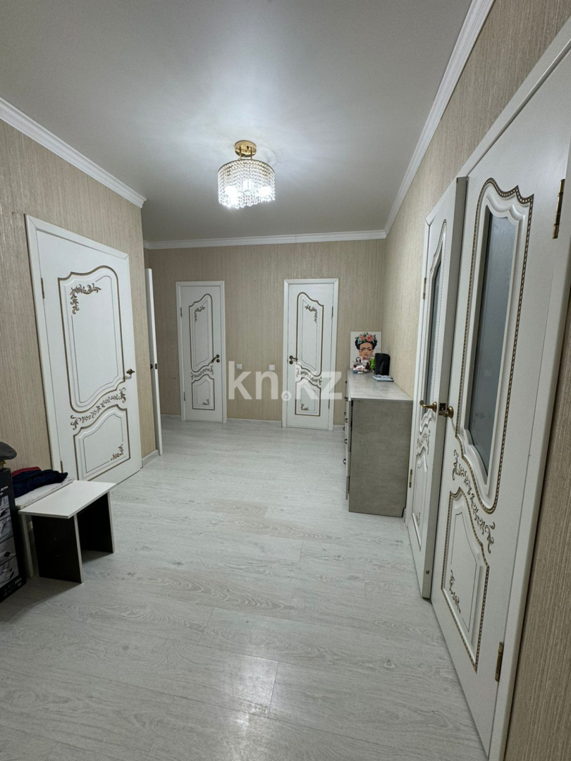 Продажа 2-комнатной квартиры, 70 м², ул. Байтурсынова, дом  37 - пр. Жумабаева в Астане - фото 4