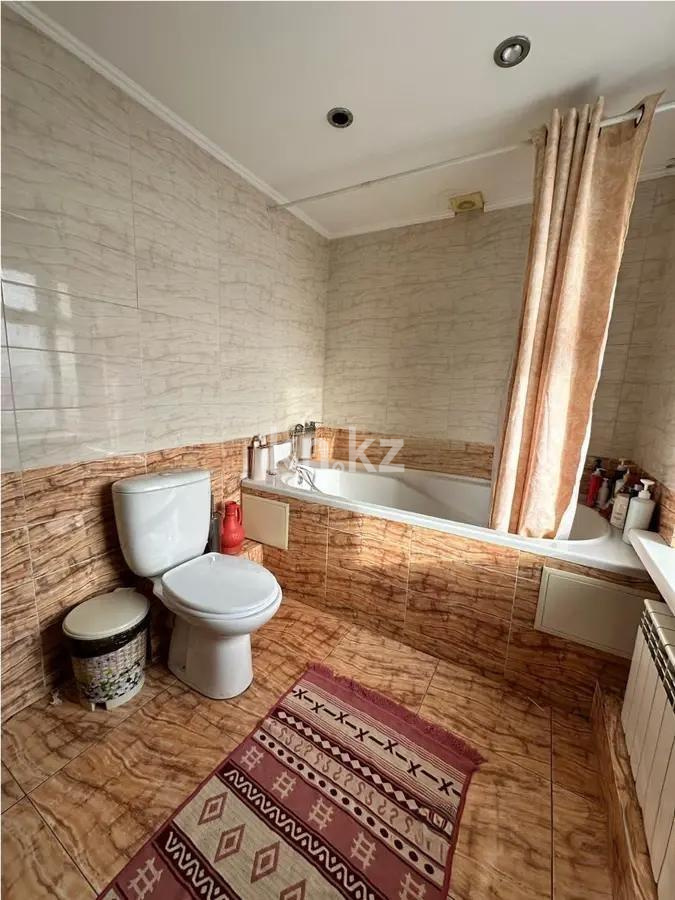 Продажа 4-комнатной квартиры, 98 м², пр. Н. Абдирова, дом  20 в Караганде - фото 5