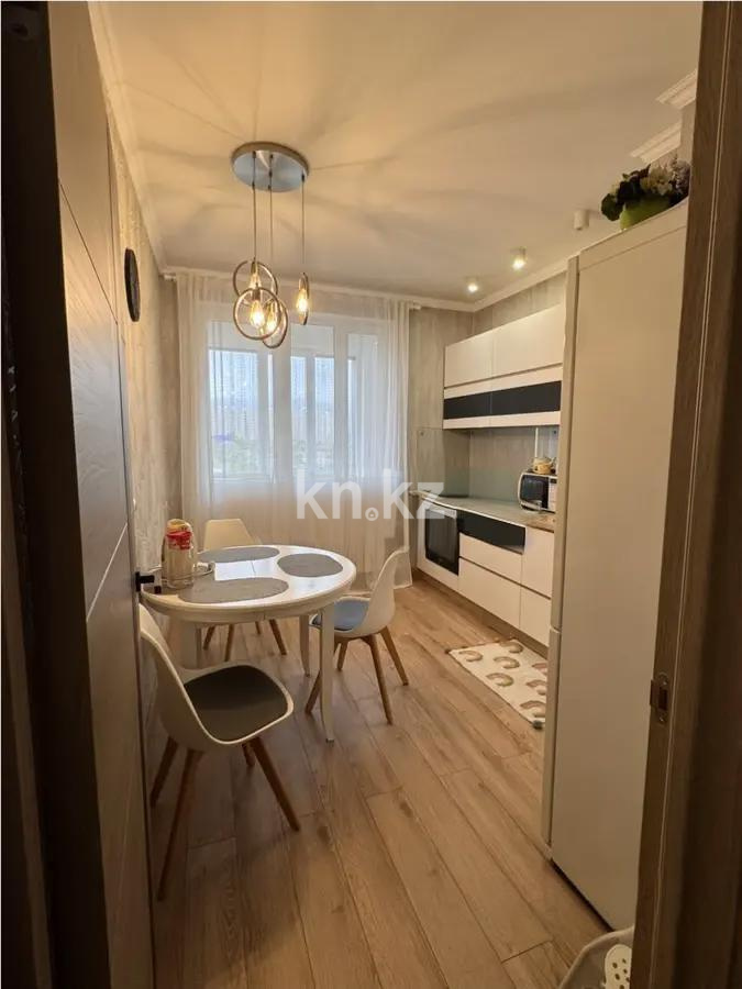 Продажа 2-комнатной квартиры, 64 м² в Алматы - фото 3