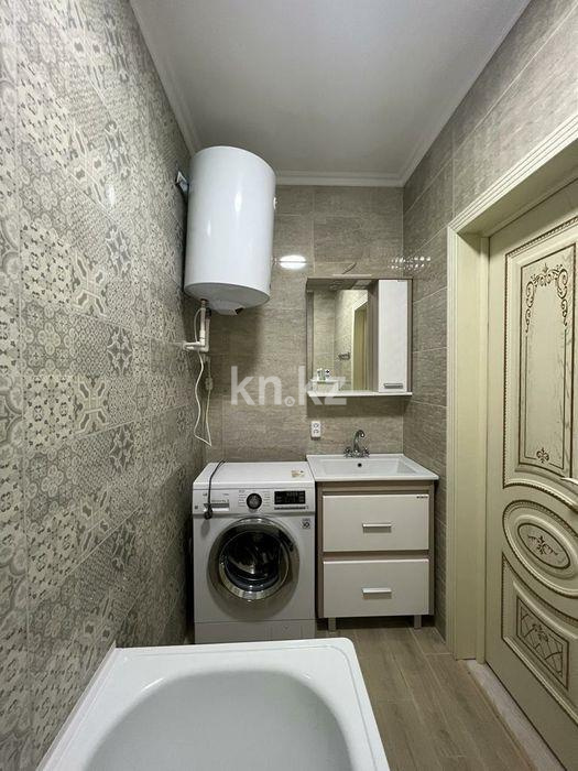 Продажа 3-комнатной квартиры, 69 м², ул. Сарыарка, дом  6 в Караганде - фото 4