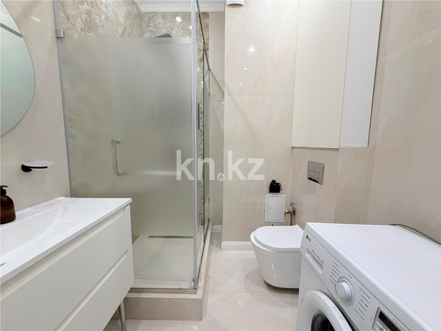 Продажа 2-комнатной квартиры, 70 м² в Астане - фото 8