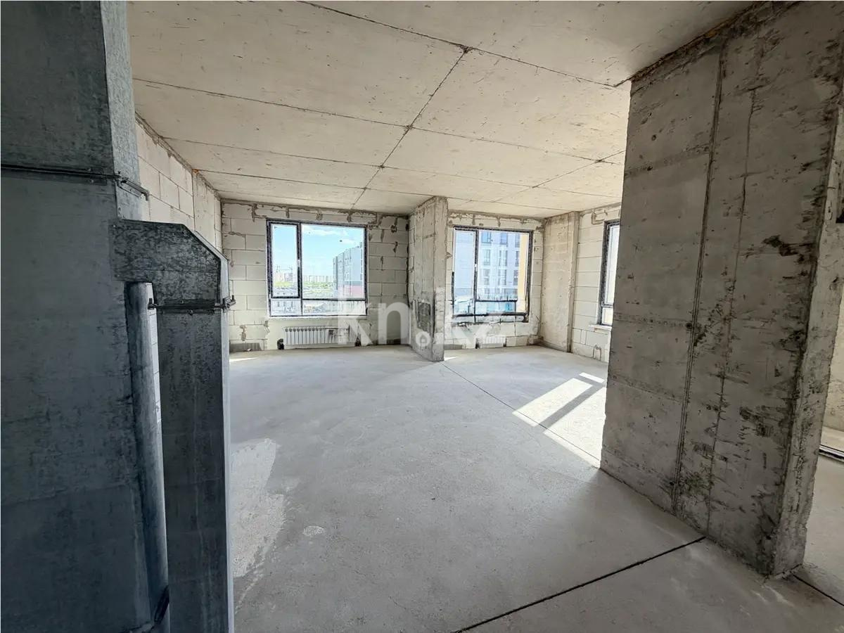 Продажа 3-комнатной квартиры, 93 м² в Астане