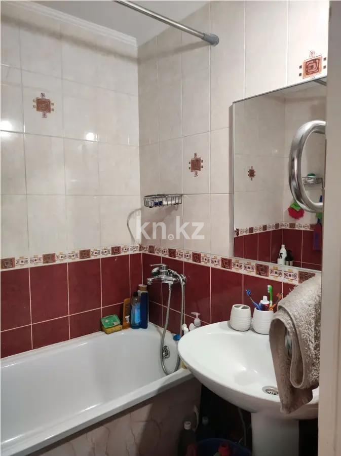 Продажа 3-комнатной квартиры, 62.5 м², пр. Абылай хана, дом  27/1 в Астане - фото 3