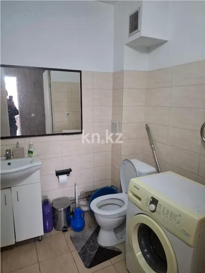 Продажа 2-комнатной квартиры, 57 м², мкр-н Нуркент, дом  5/10 в Алматы - фото 3