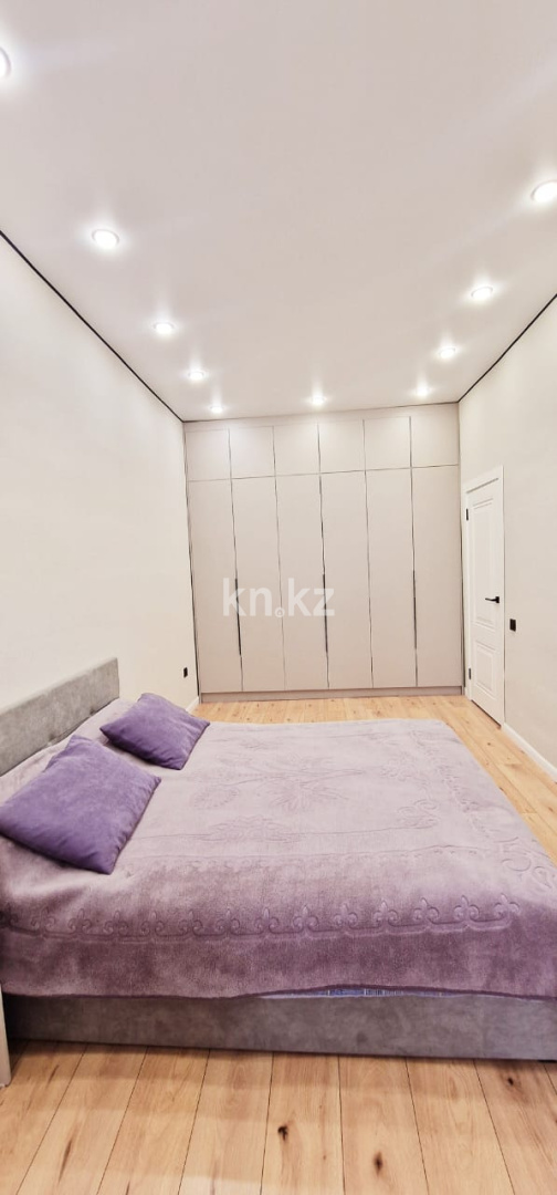 Продажа 2-комнатной квартиры, 51 м², ул. Байтурсынова, дом  42 - район Нурлы жол в Астане - фото 2