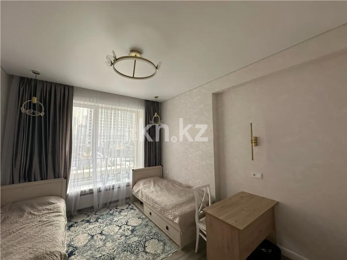 Продажа 3-комнатной квартиры, 100.5 м², ул. Розыбакиева, дом  197/1 в Алматы