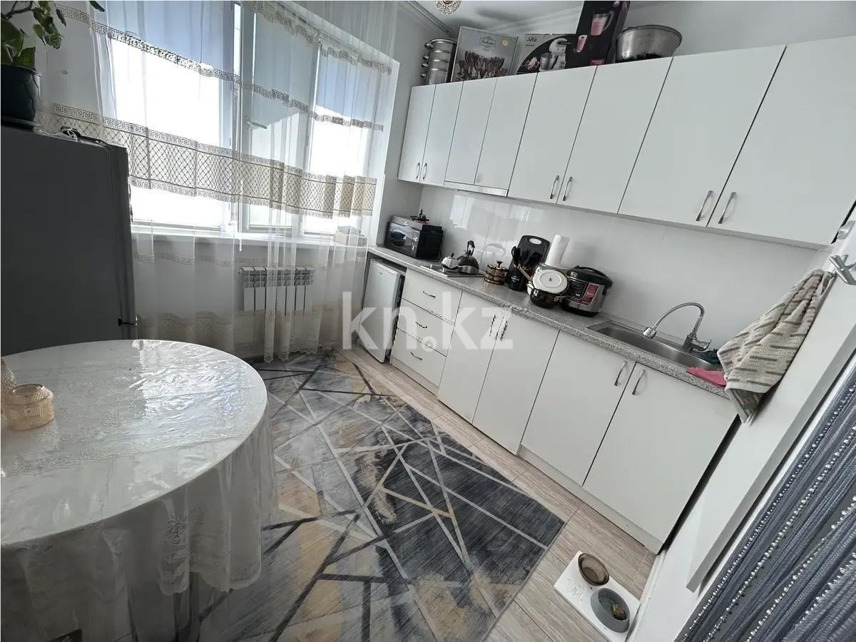 Продажа 1-комнатной квартиры, 40 м², мкр-н Айнабулак-2, дом  40а в Алматы - фото 2
