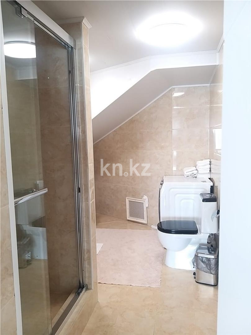 Продажа 5-комнатного дома, 520 м², ул. Муканова в Караганде - фото 33