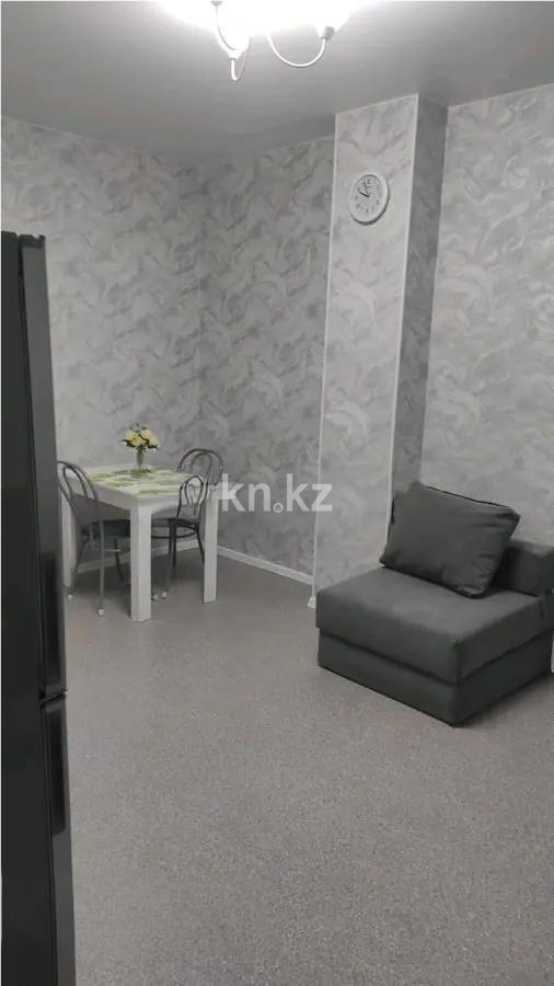 Продажа 1-комнатной квартиры, 28 м², пр. Тлендиева, дом  52 в Астане