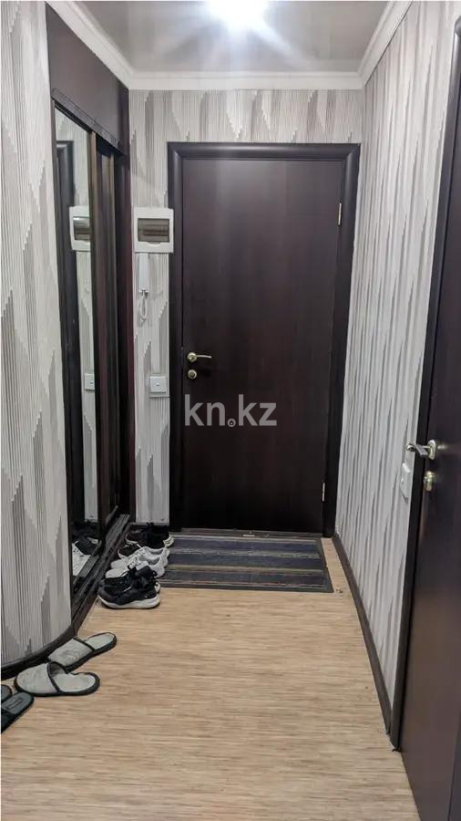 Продажа 3-комнатной квартиры, 60 м², ул. Муканова, дом  28 в Караганде - фото 8