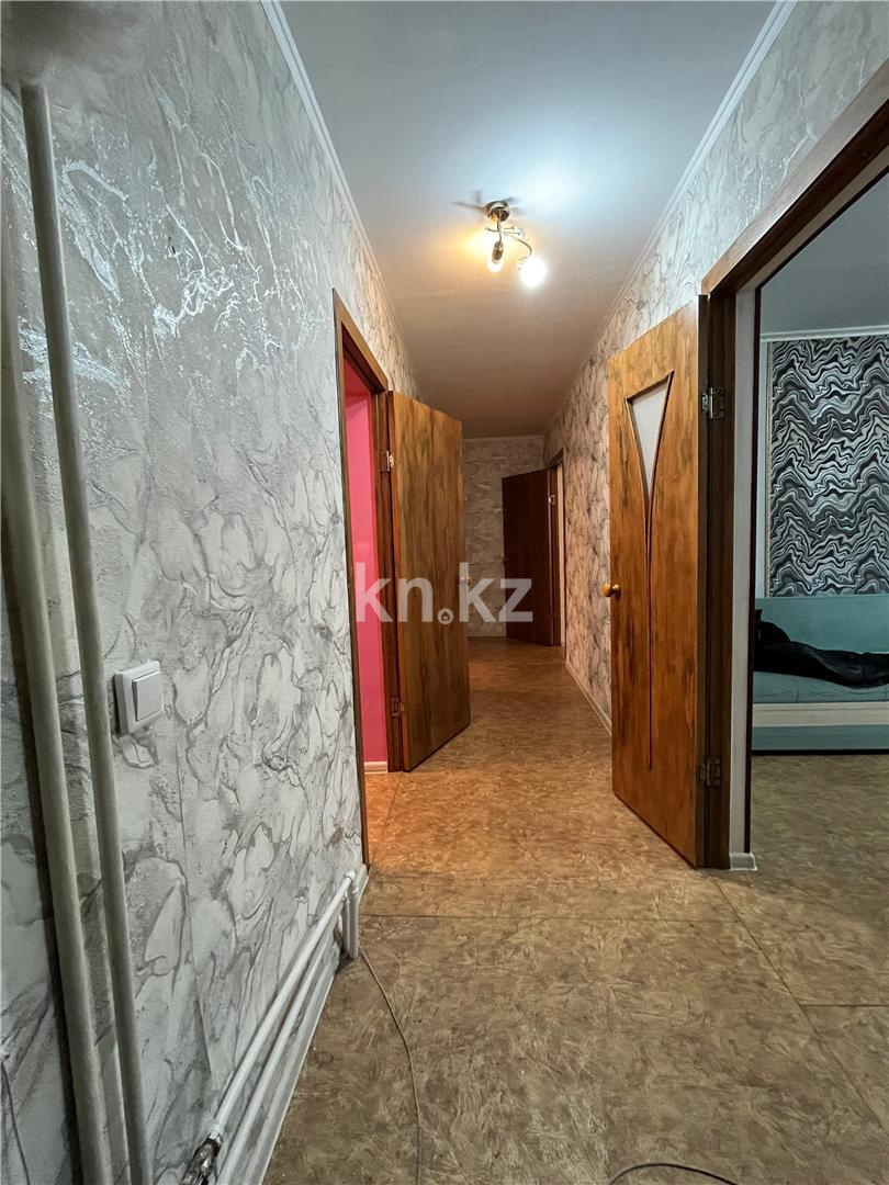 Продажа 4-комнатной квартиры, 75 м², мкр-н 14 в Караганде - фото 19