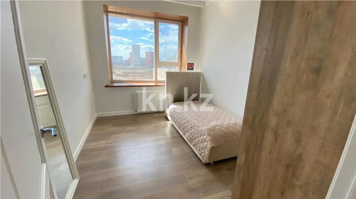Продажа 4-комнатной квартиры, 118 м², ул. Толе би, дом  63 в Астане - фото 2