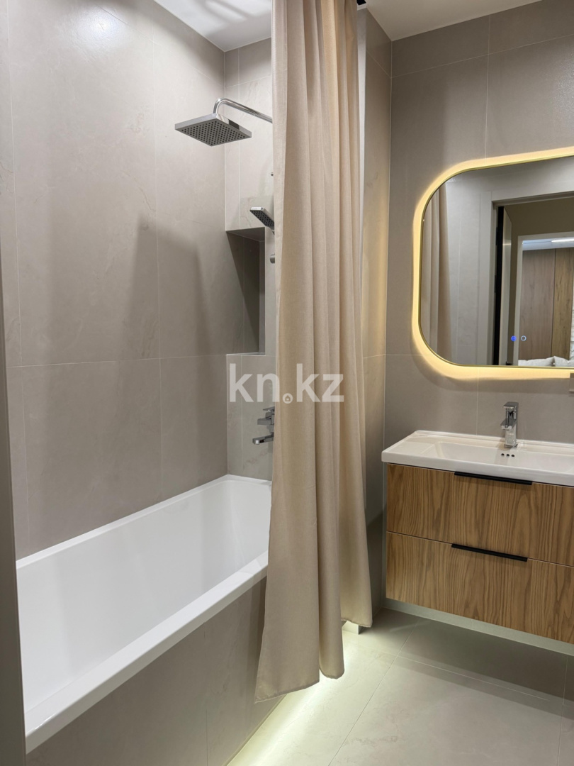 Продажа 3-комнатной квартиры, 63 м² в Алматы - фото 29