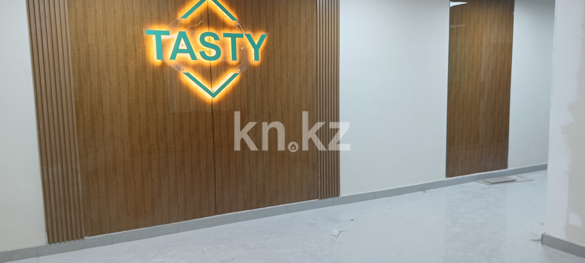 Аренда 1-комнатной квартиры, 40 м² в Астане