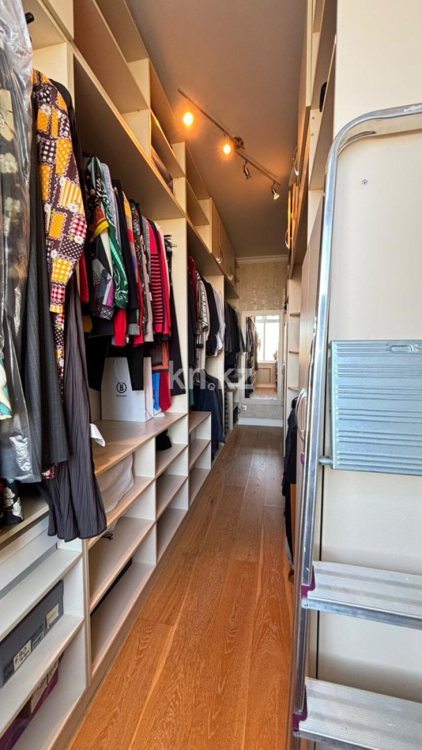 Продажа 3-комнатной квартиры, 162.8 м² в Астане - фото 18