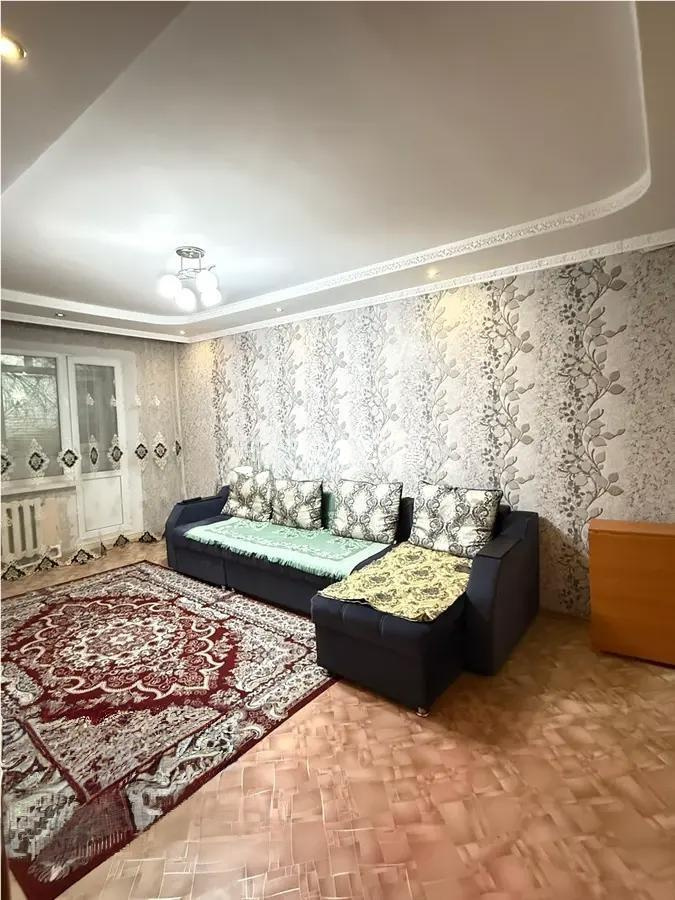 Продажа 2-комнатной квартиры, 44 м², мкр. Восток-1, дом  10 в Караганде