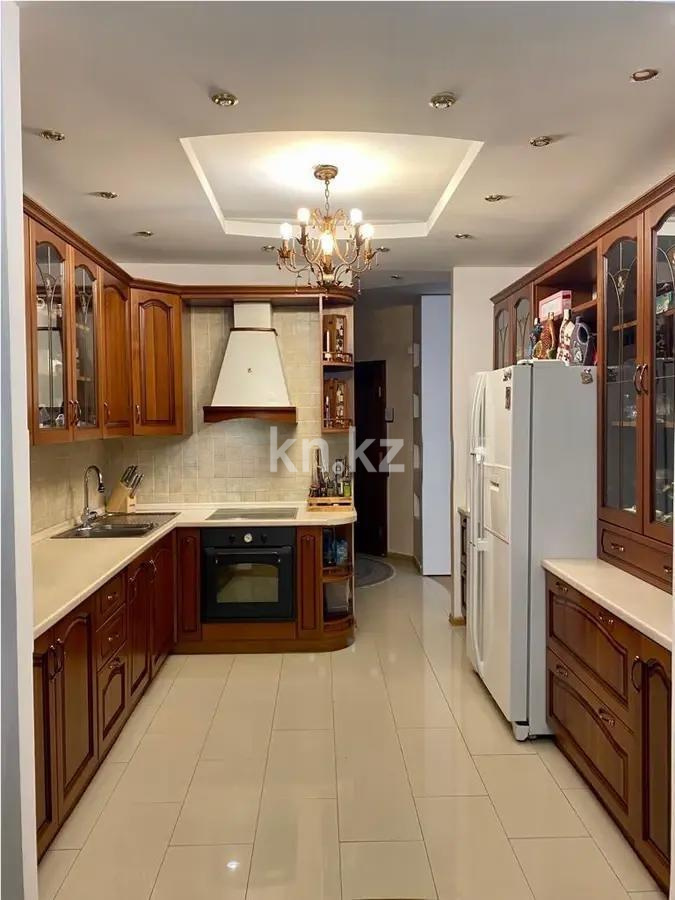 Продажа 3-комнатной квартиры, 105 м², ул. Наурызбай батыра, дом  152б в Алматы - фото 4