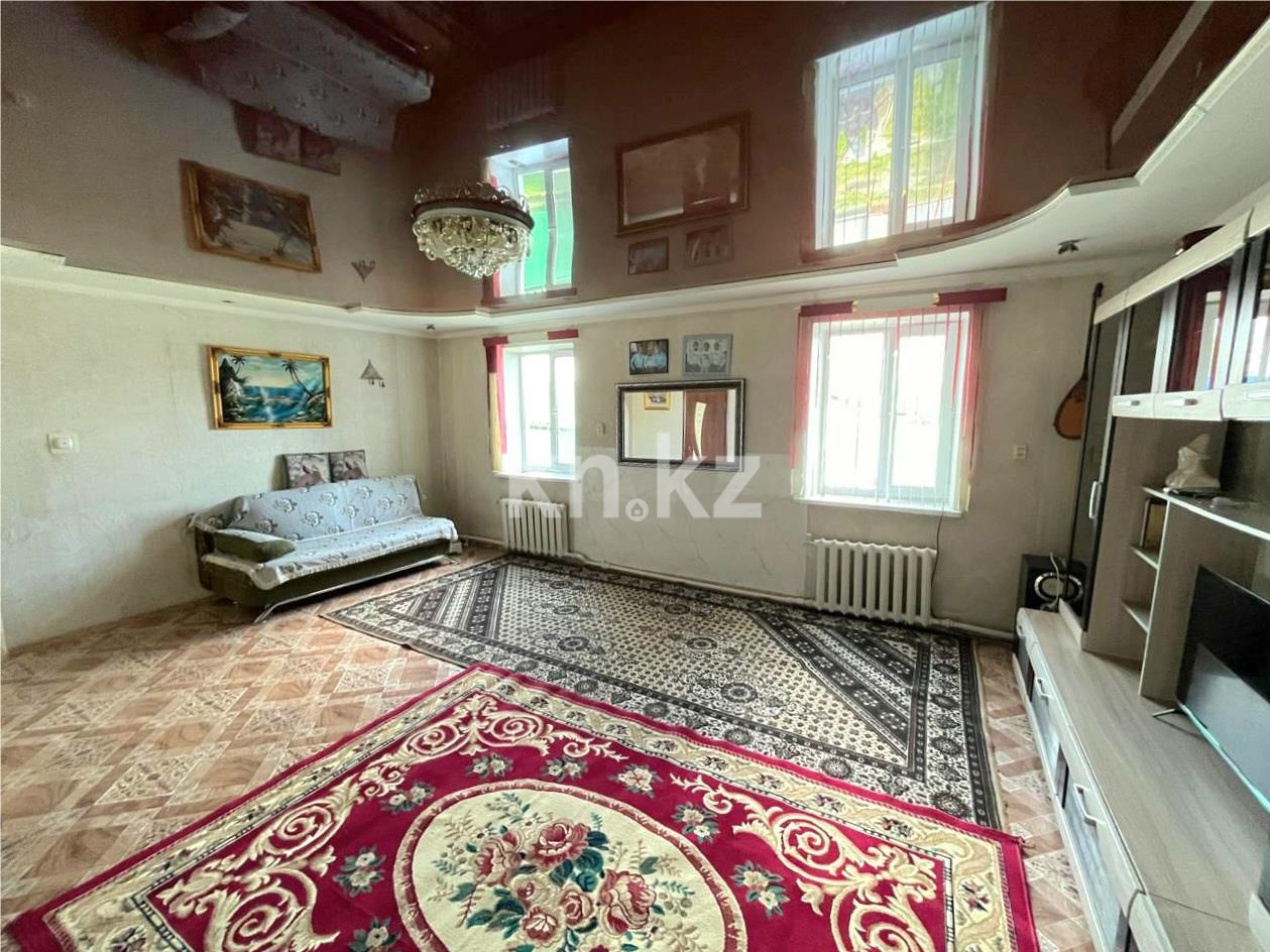 Продажа 4-комнатного дома, 79 м², ул. Матросова в Темиртау