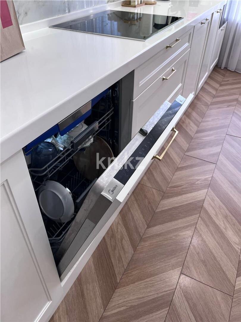Продажа 3-комнатной квартиры, 87 м² в Караганде - фото 16