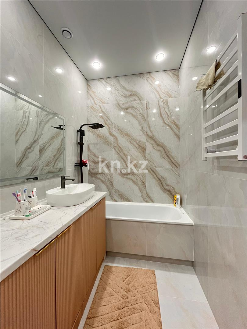 Продажа 3-комнатной квартиры, 75 м² в Караганде - фото 7