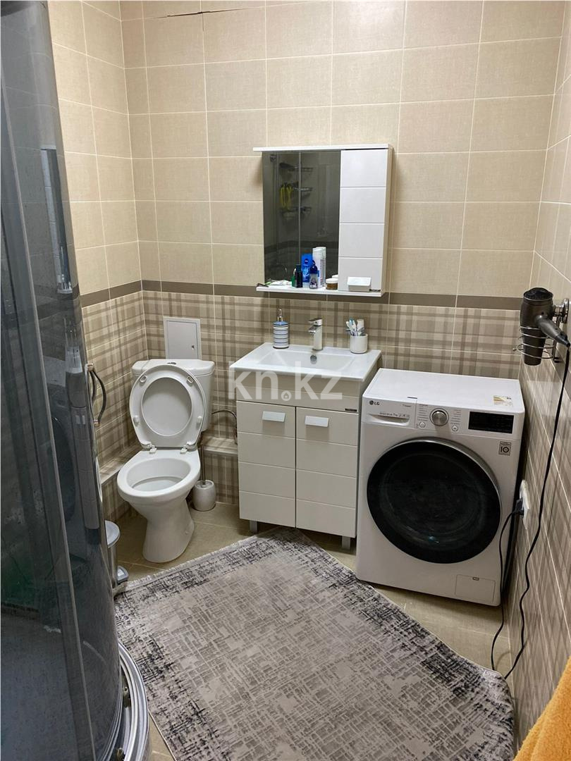 Продажа 3-комнатной квартиры, 92 м², ул. Сыганак в Астане - фото 7