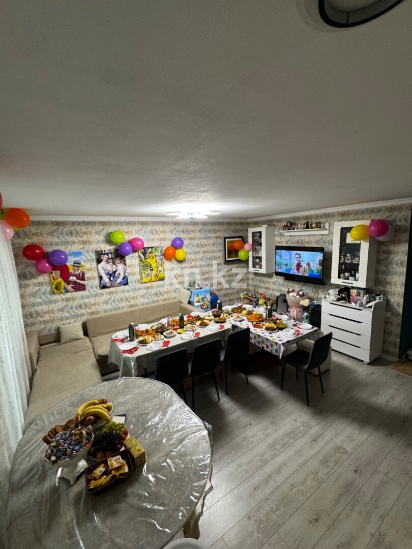 Продажа 4-комнатной квартиры, 93.5 м² в Сарани - фото 3