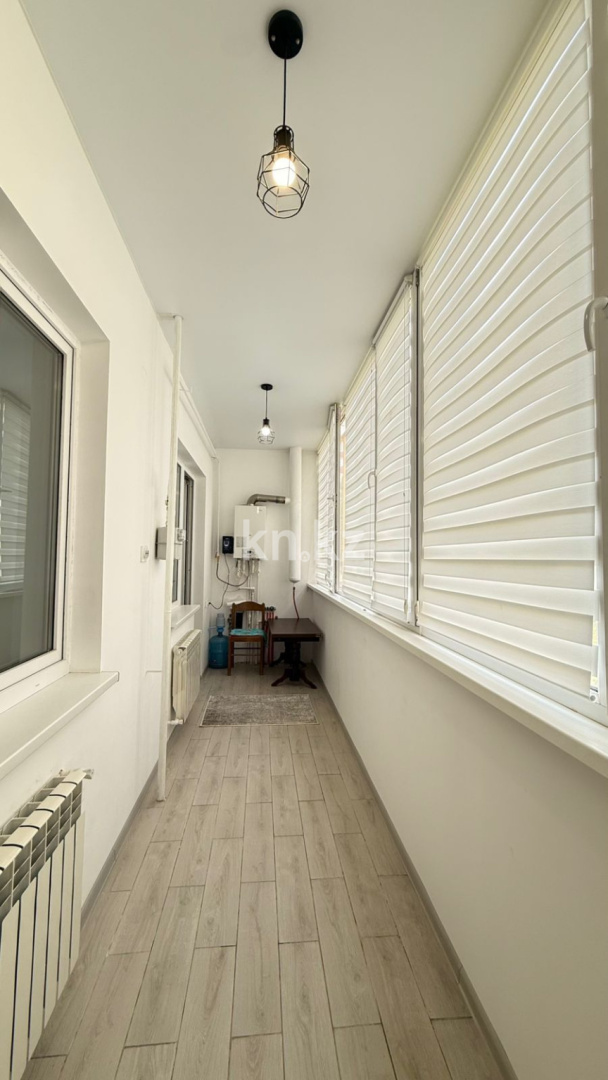 Продажа 2-комнатной квартиры, 72.4 м² в Уральске - фото 4